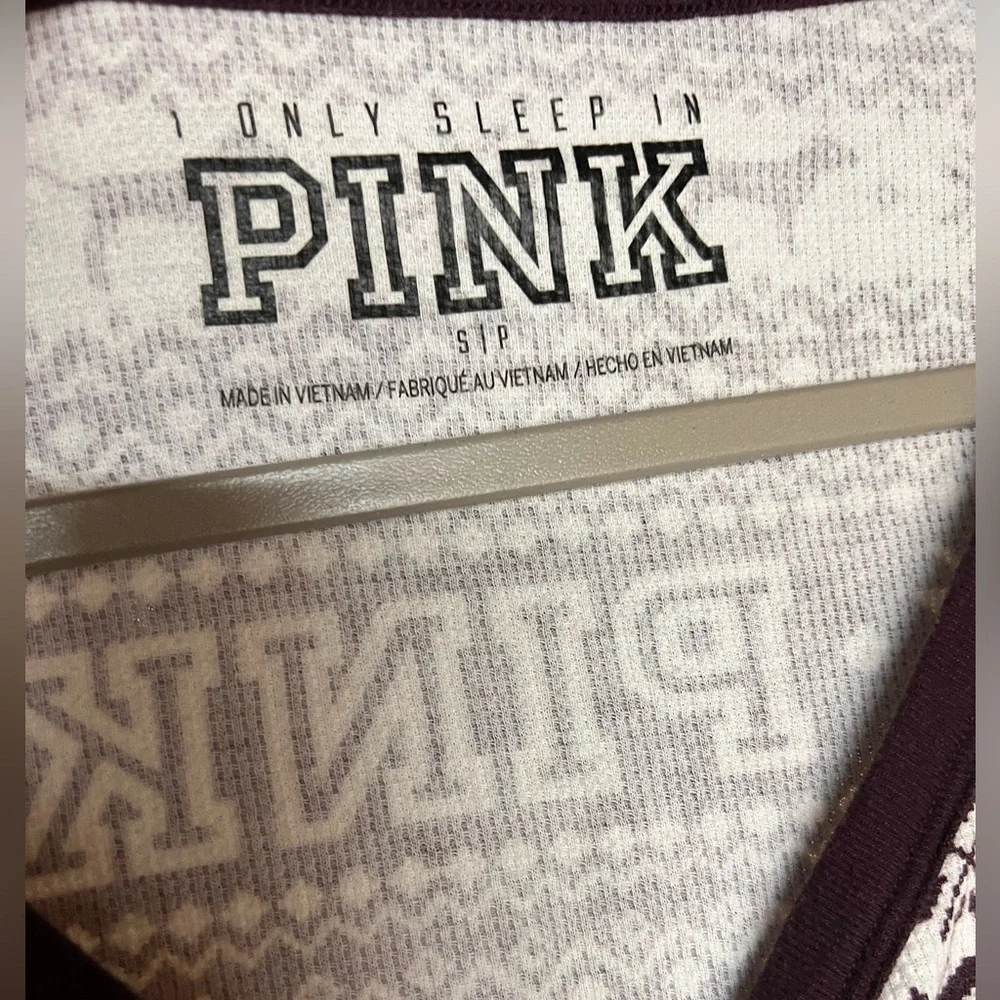 PINK VS Thermal Sleep Holiday Pajama Shirt Size Small - Picture 3 of 4